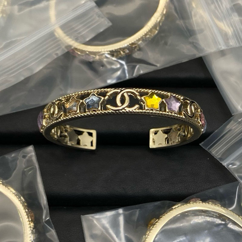 X1Q85C36K  Popular Bracelets