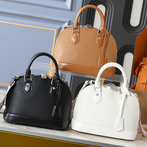 B1P46E102 Popular leather bag