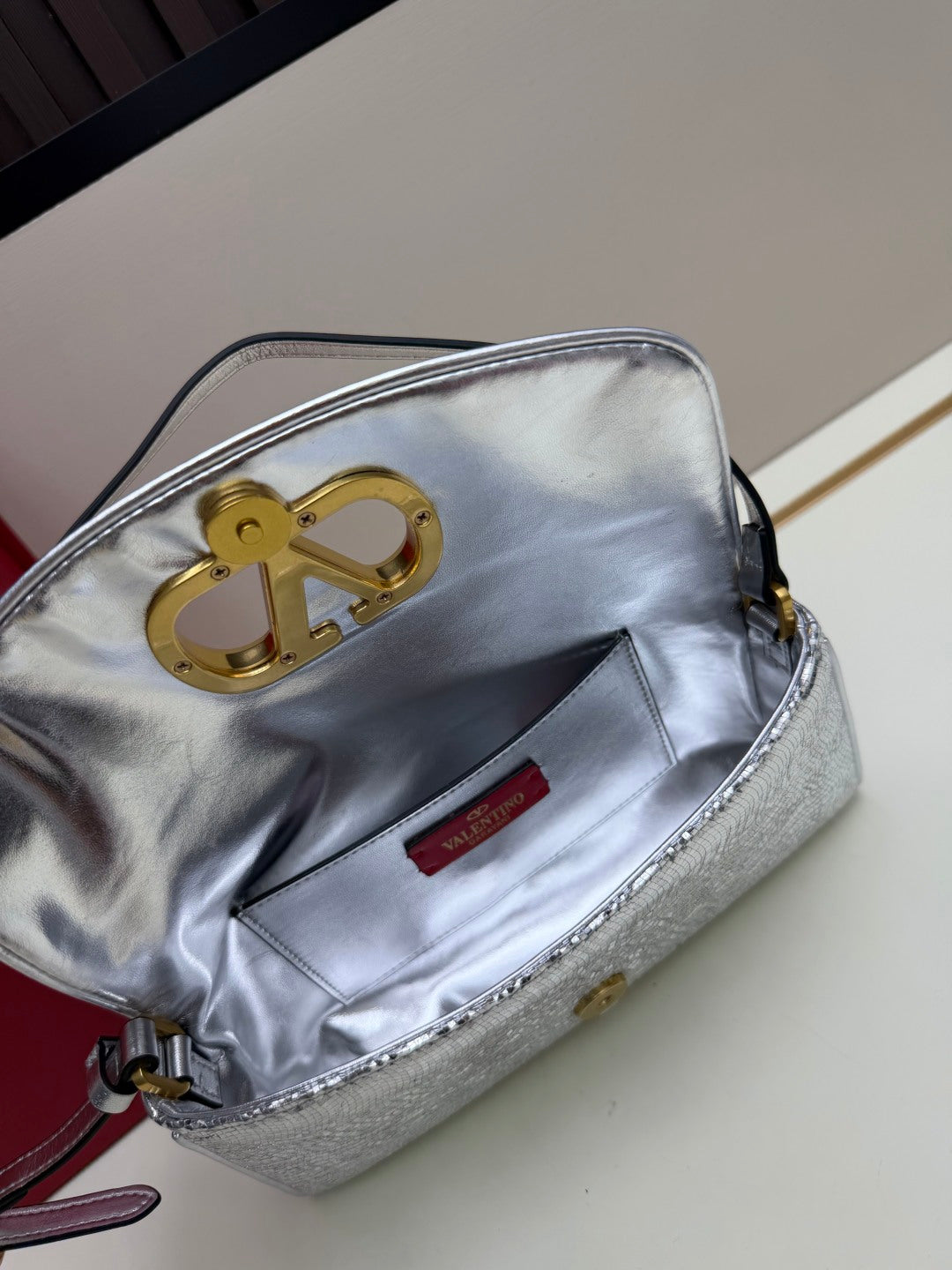 B1R76VL26 Popular  bag