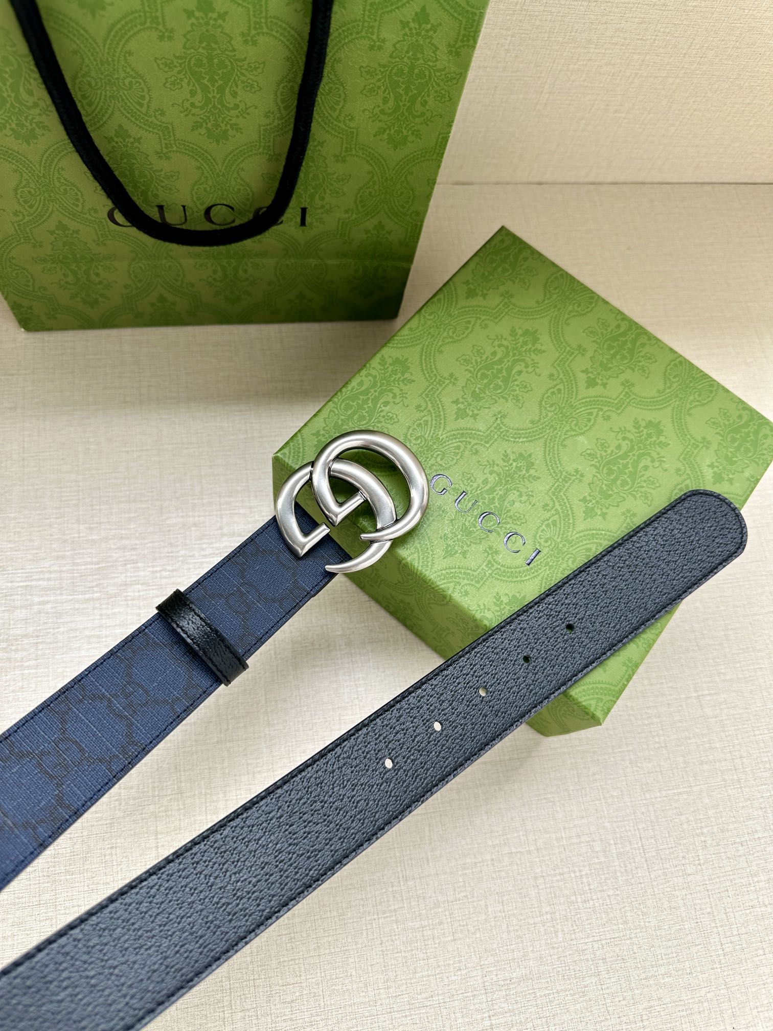 P1W15B163 Popular High quality belt With full package