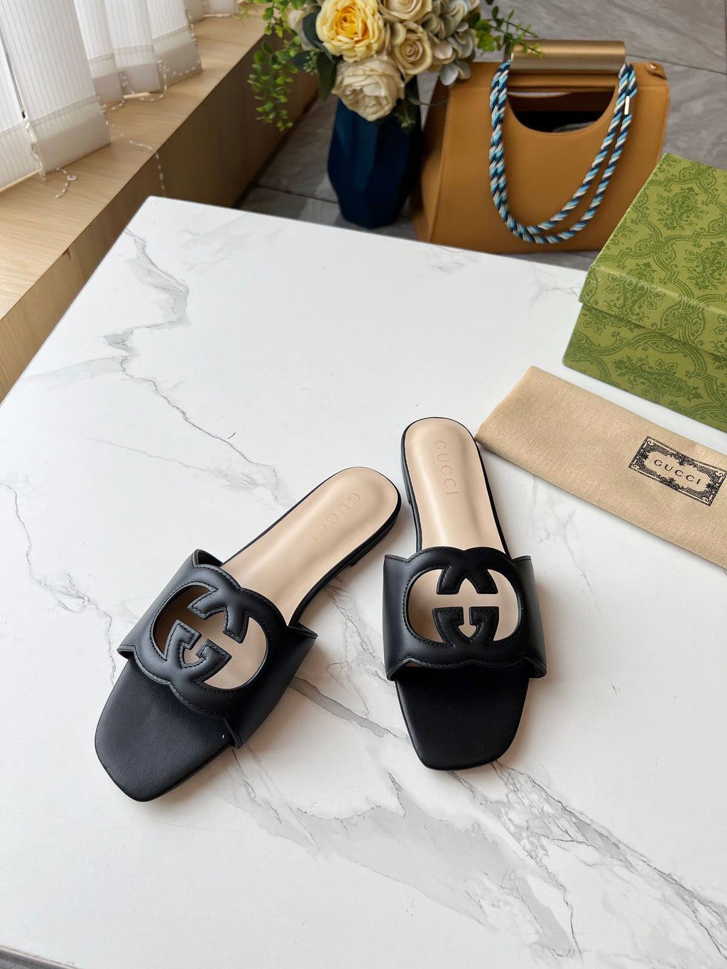 Z2X56B30 Popular high-quality leather Shoes