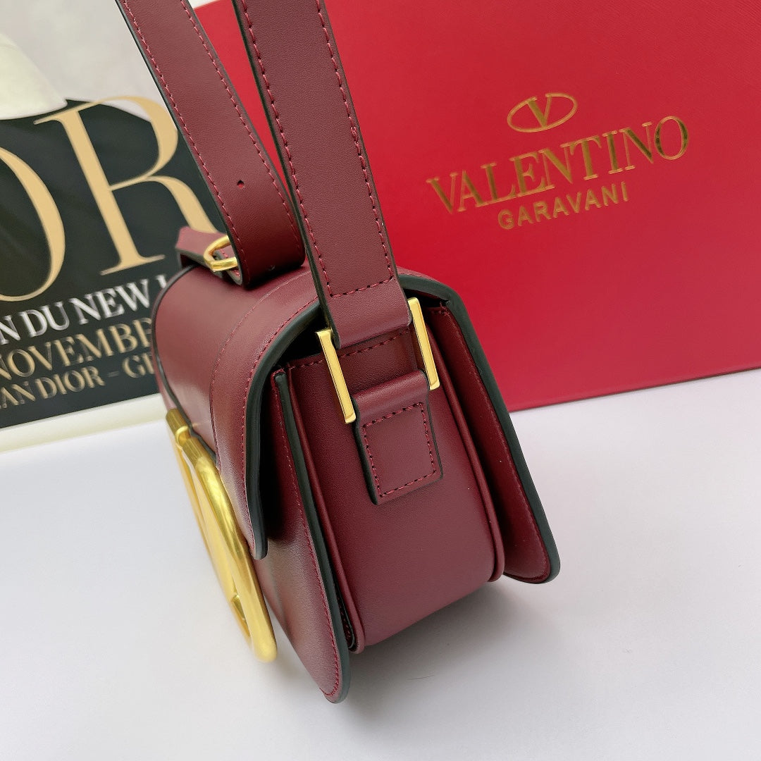 B5X111VL45 Popular  leather bag 