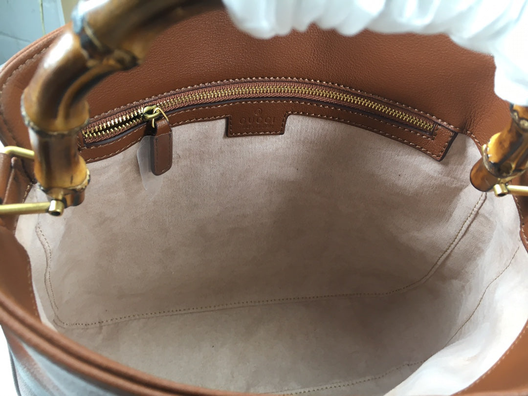 B1R15B117 Popular   leather bag