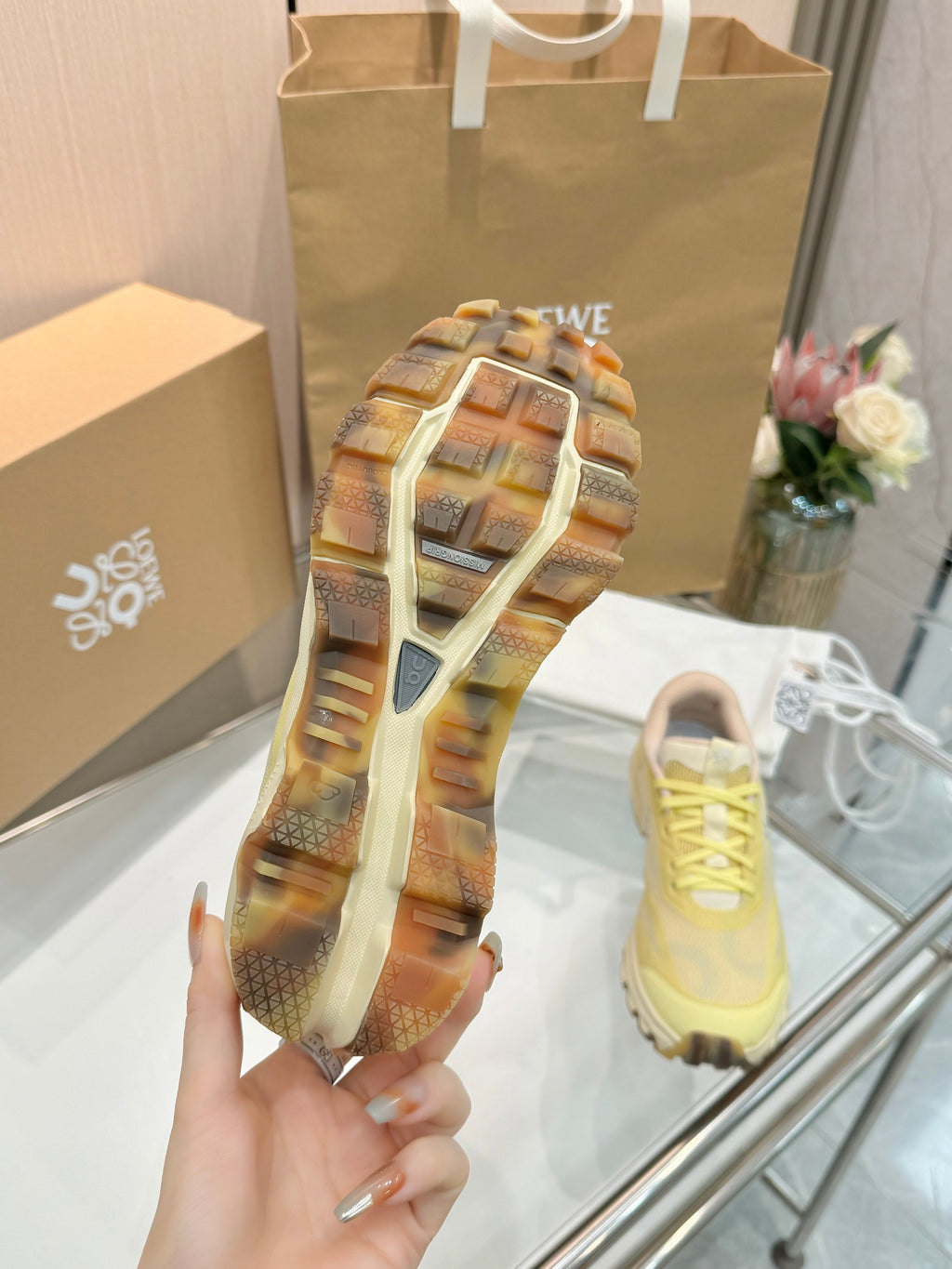 Z1Q95C19  Popular  shoes