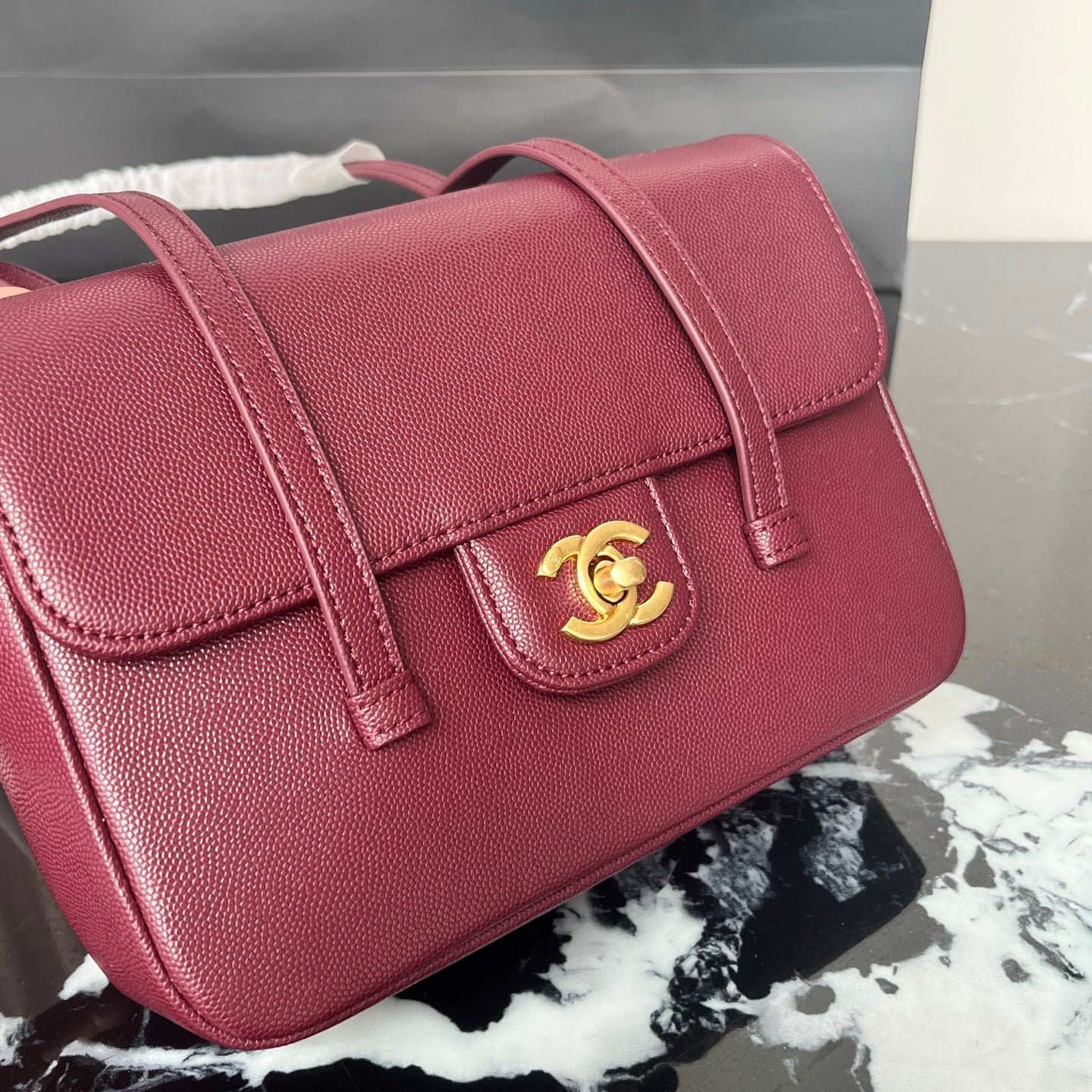 B1X46C1 Popular leather bag