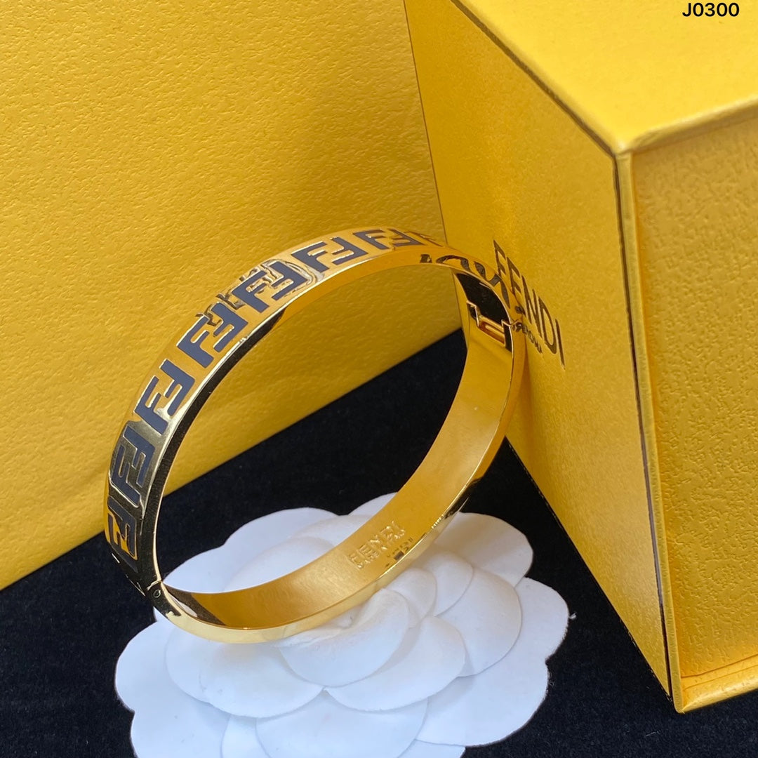 X1Y83F83K  Popular Bracelets