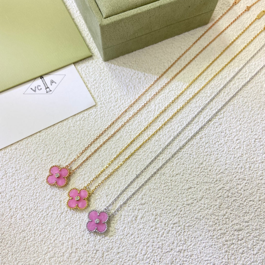 X5Q85VA270X Popular 1 flower  Necklaces