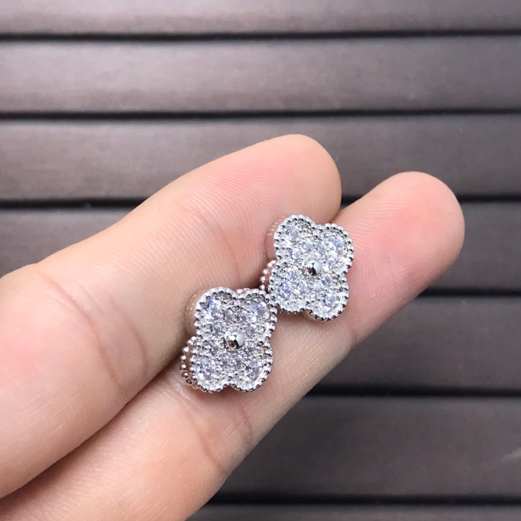 X5X63VA195E Popular  Earrings