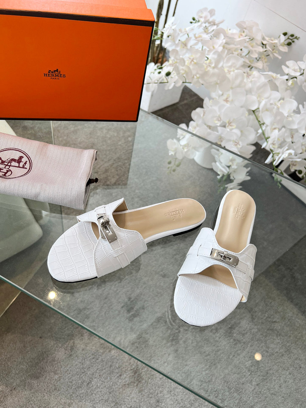 Z2Z85H10  Popular leather Shoes