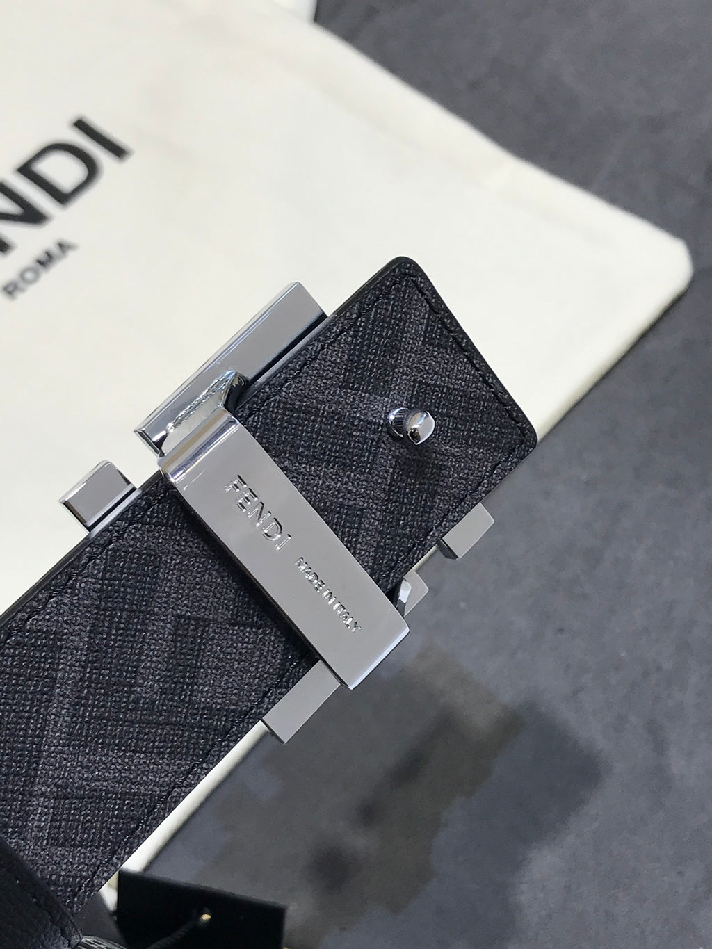 P1Q64F77 Popular   High quality belt With full package