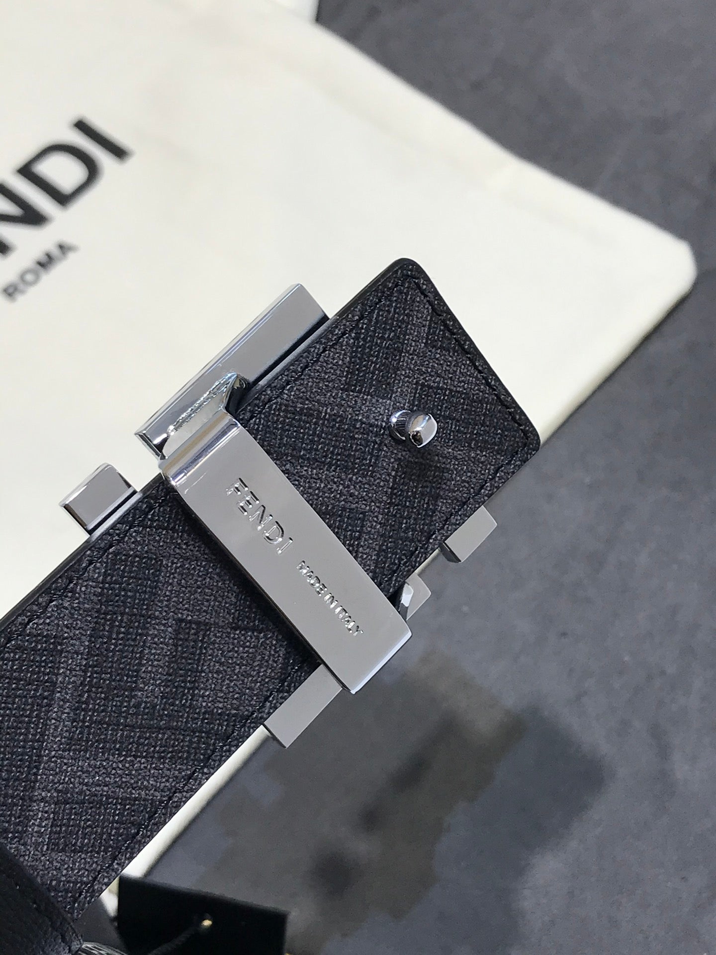 P1Q64F77 Popular   High quality belt With full package