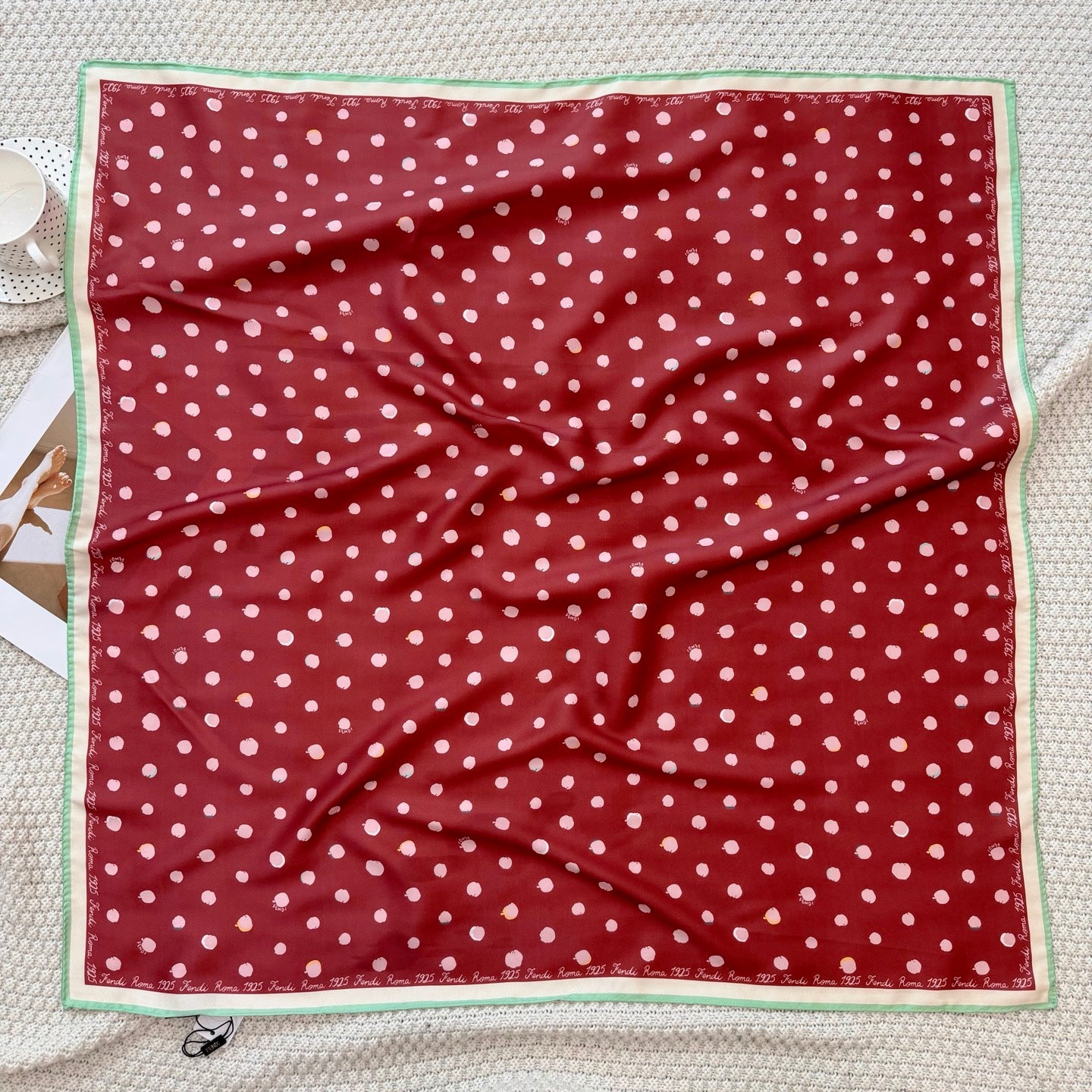 W1N36A14 Popular Silk Scarve
