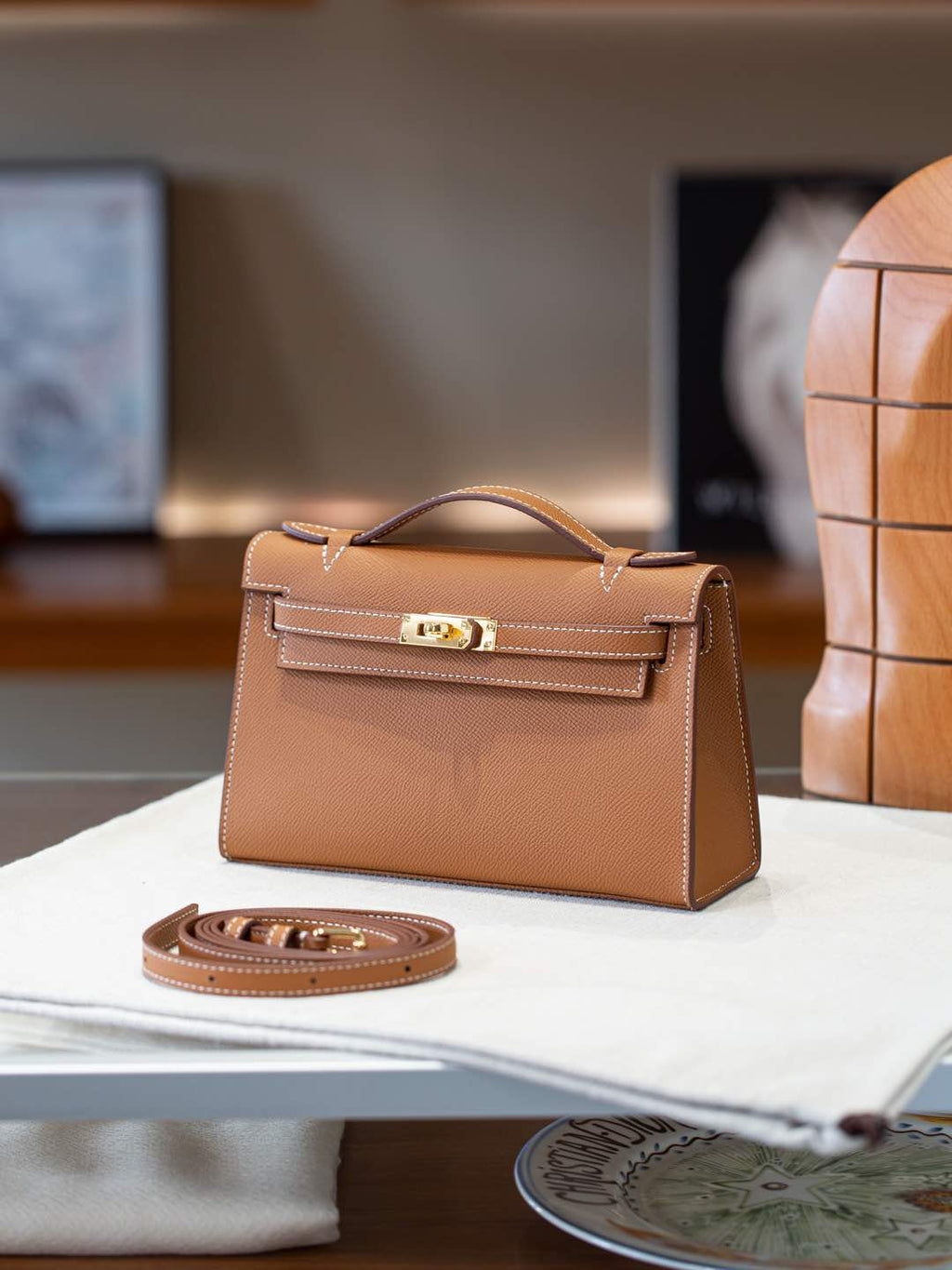 B1R66A6 Popular leather bag