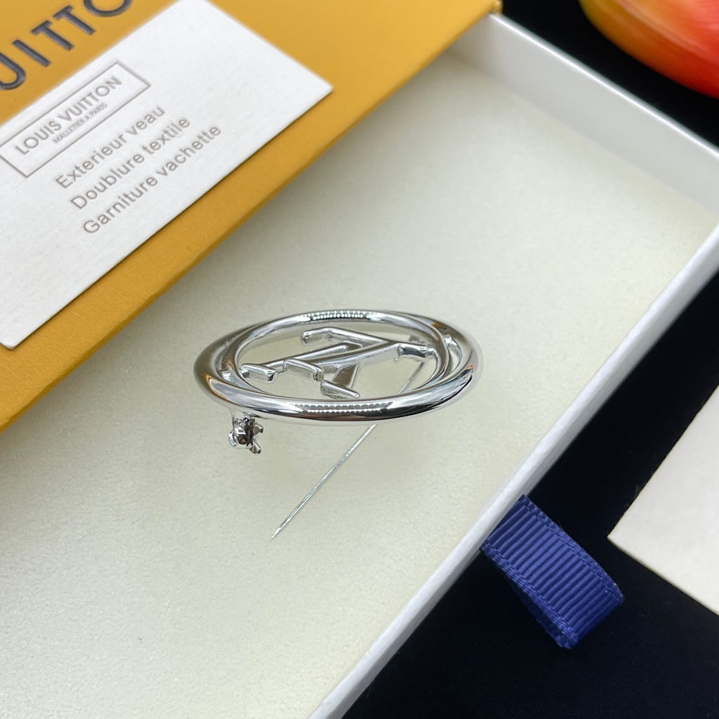 X1ZE1004    Popular  Brooch