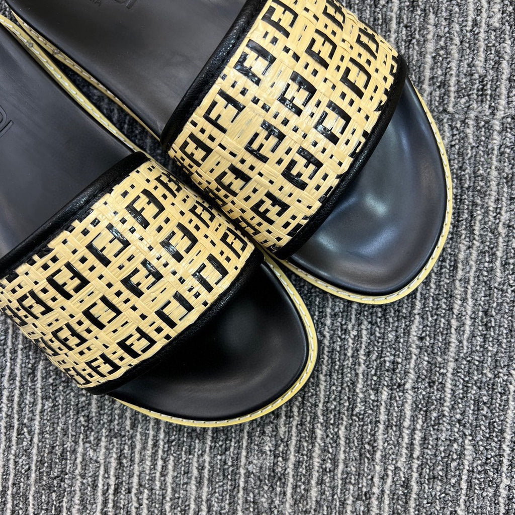 Z5XF104 Popular Slippers