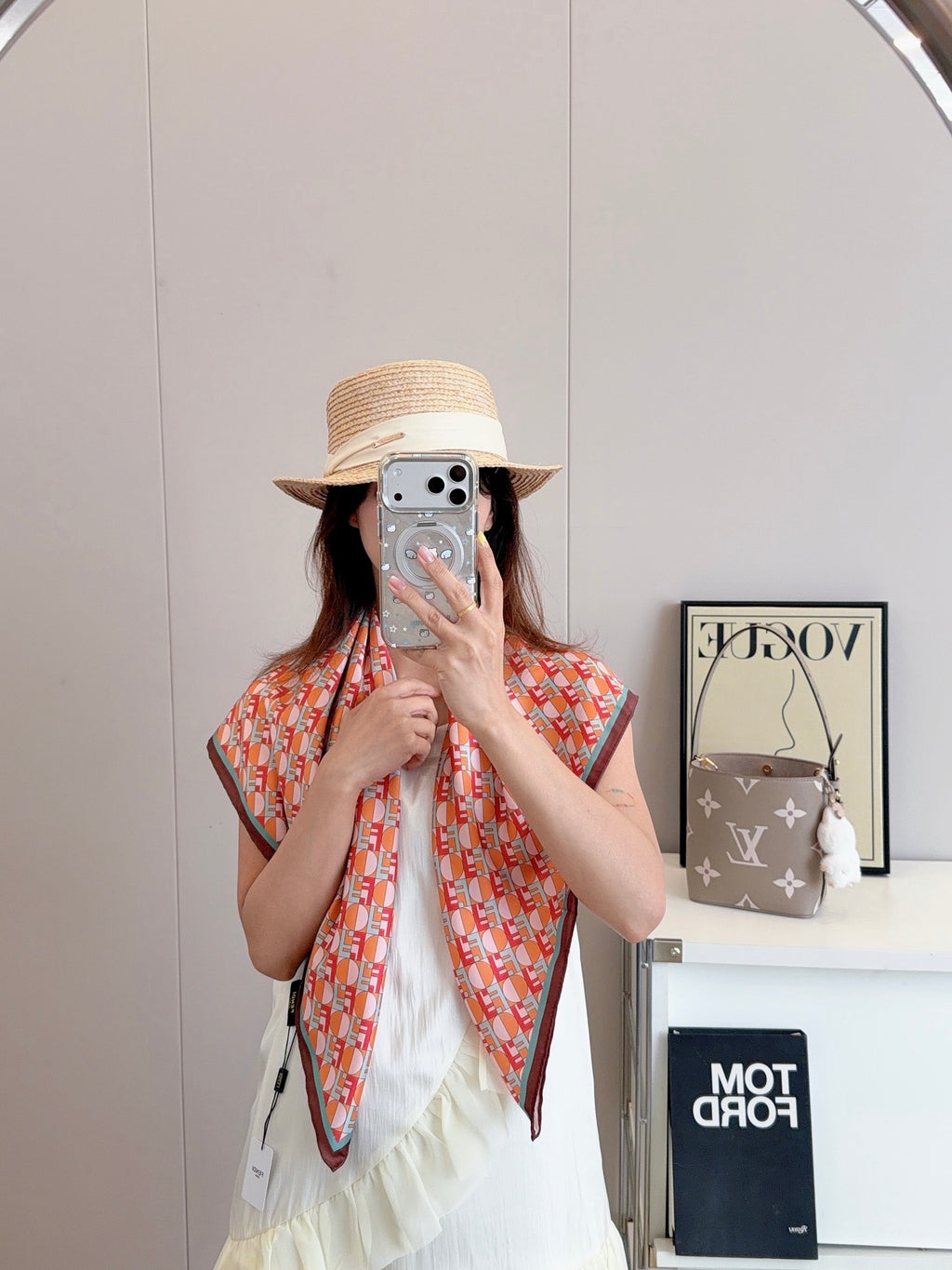 W1N36F10 Popular Silk Scarve