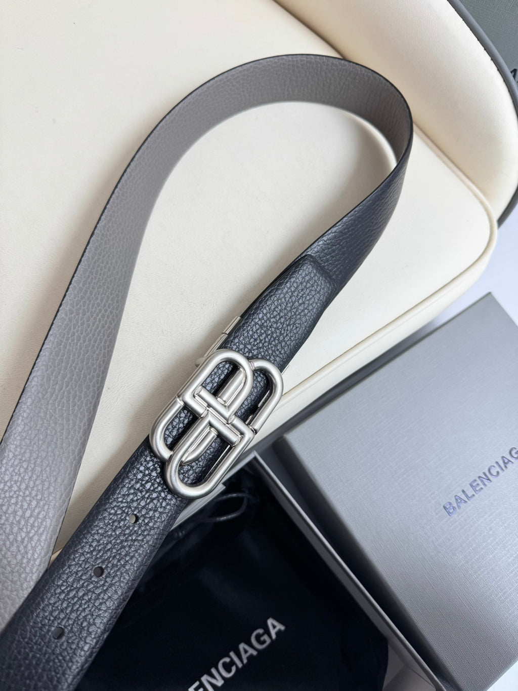 P1R55J239 Popular   High quality belt With full package