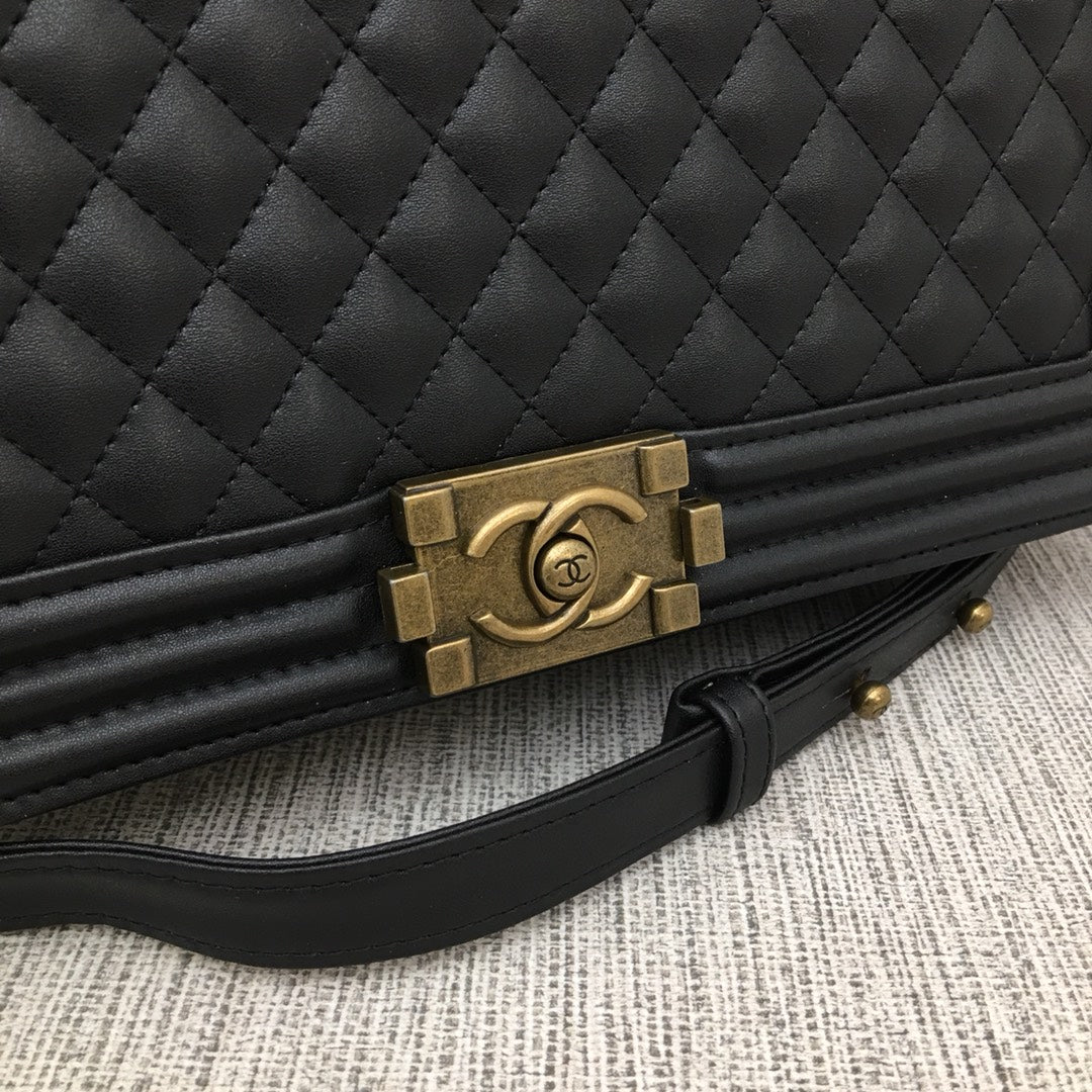 B5X121C60 Popular  leather bag 