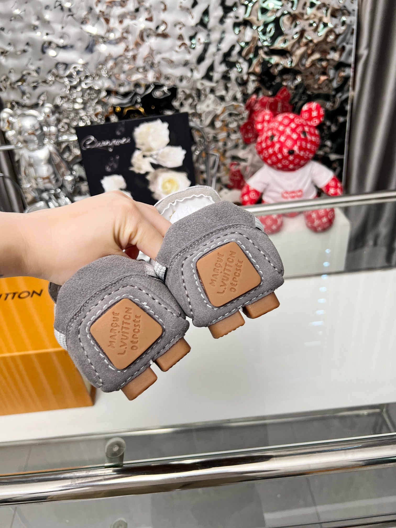 Z2Q105E248 Popular high-quality Shoes