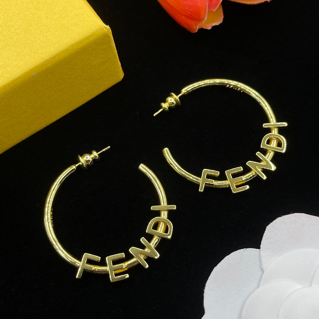 X1Z94F643E Popular Earrings
