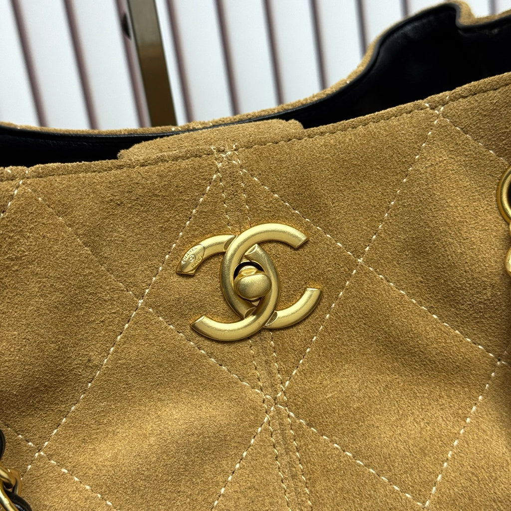 B1P46C19 Popular leather bag