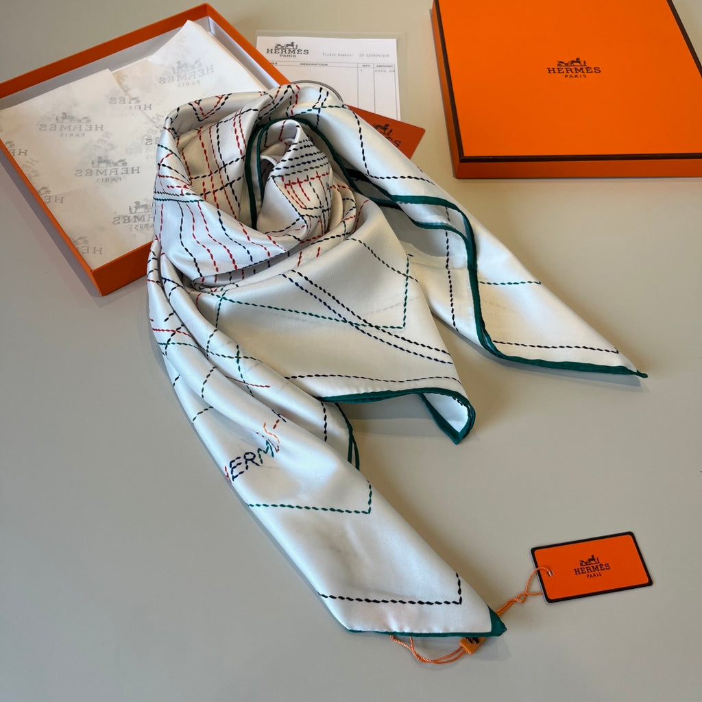 W1N46H27 Popular Silk Scarve
