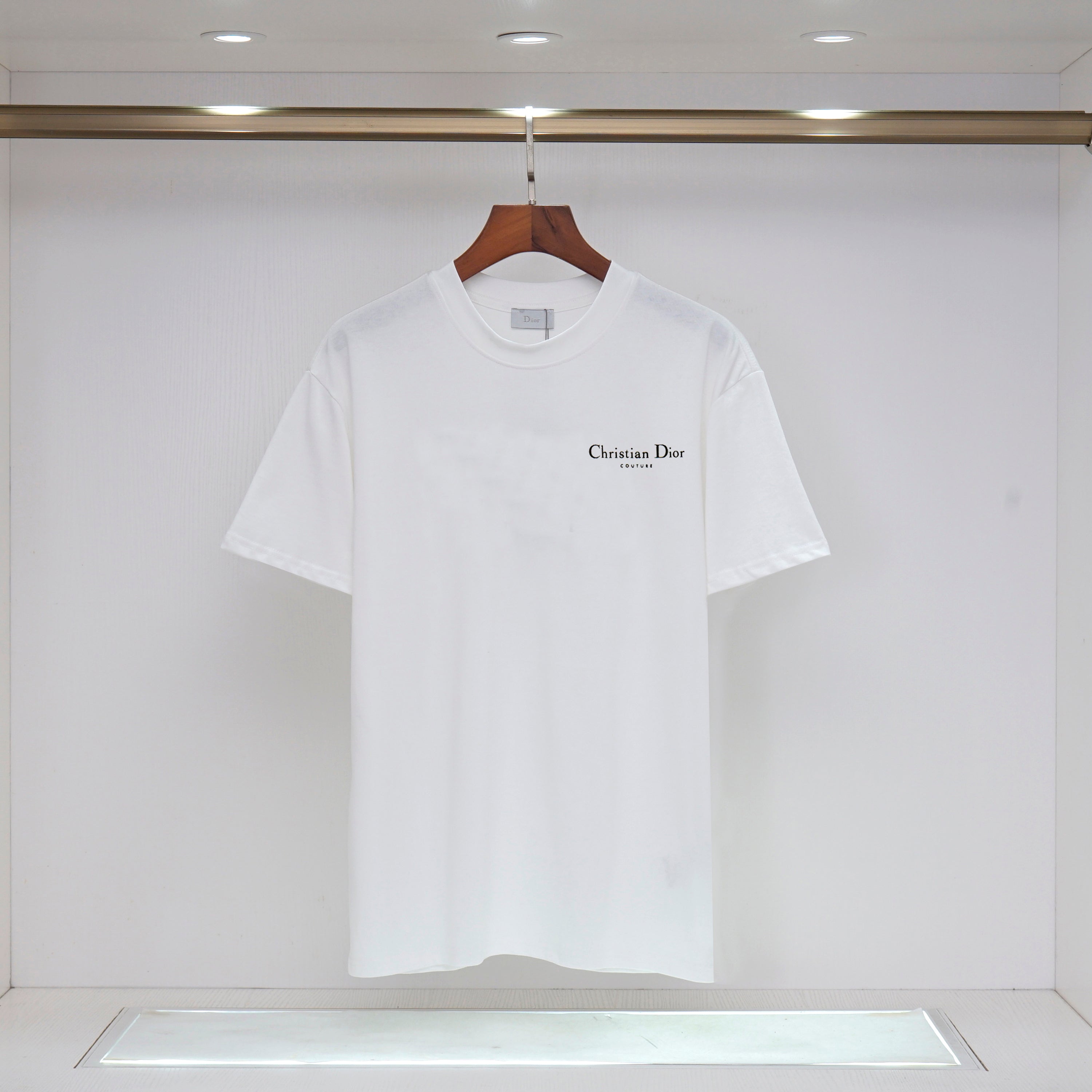 U1Z75D9 Popular T-shirts