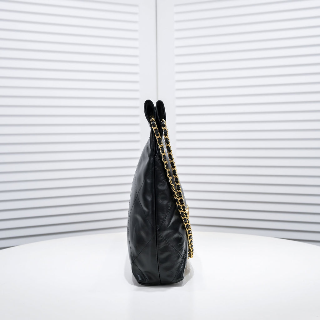 B1X43C70 Popular  leather bag 