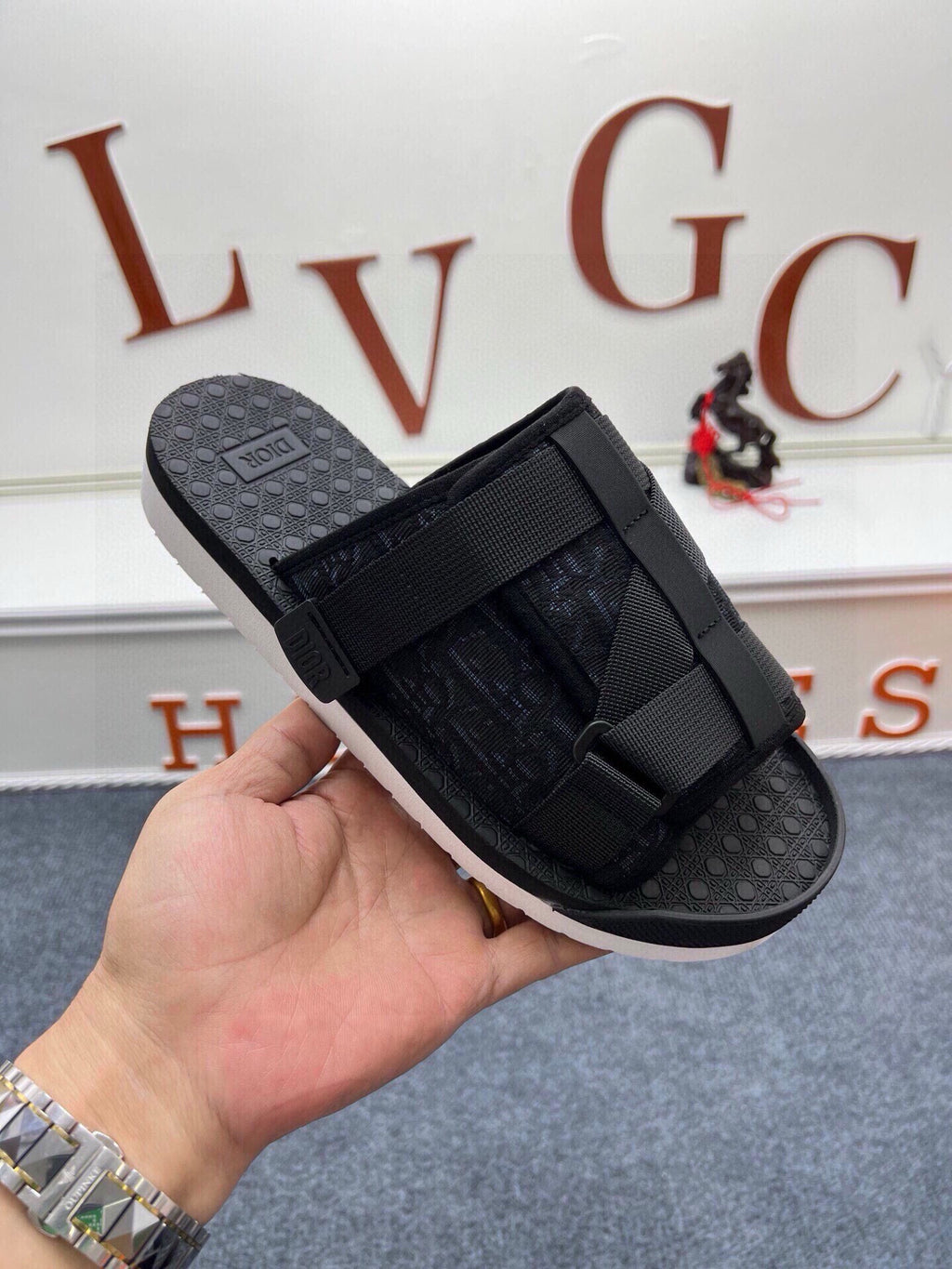 Z5Z35D305 Popular Slippers