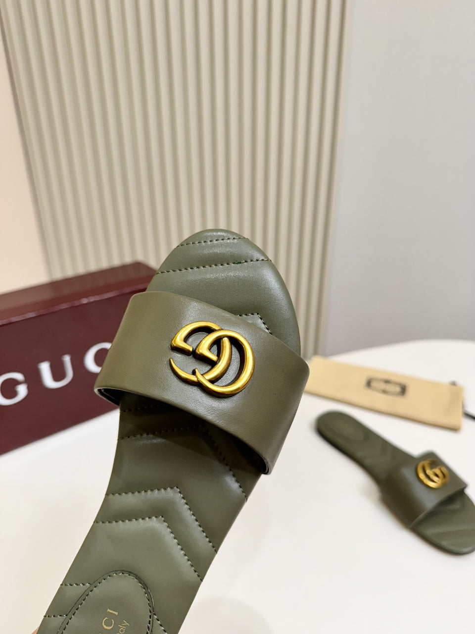 Z2Z85B37  Popular leather Shoes