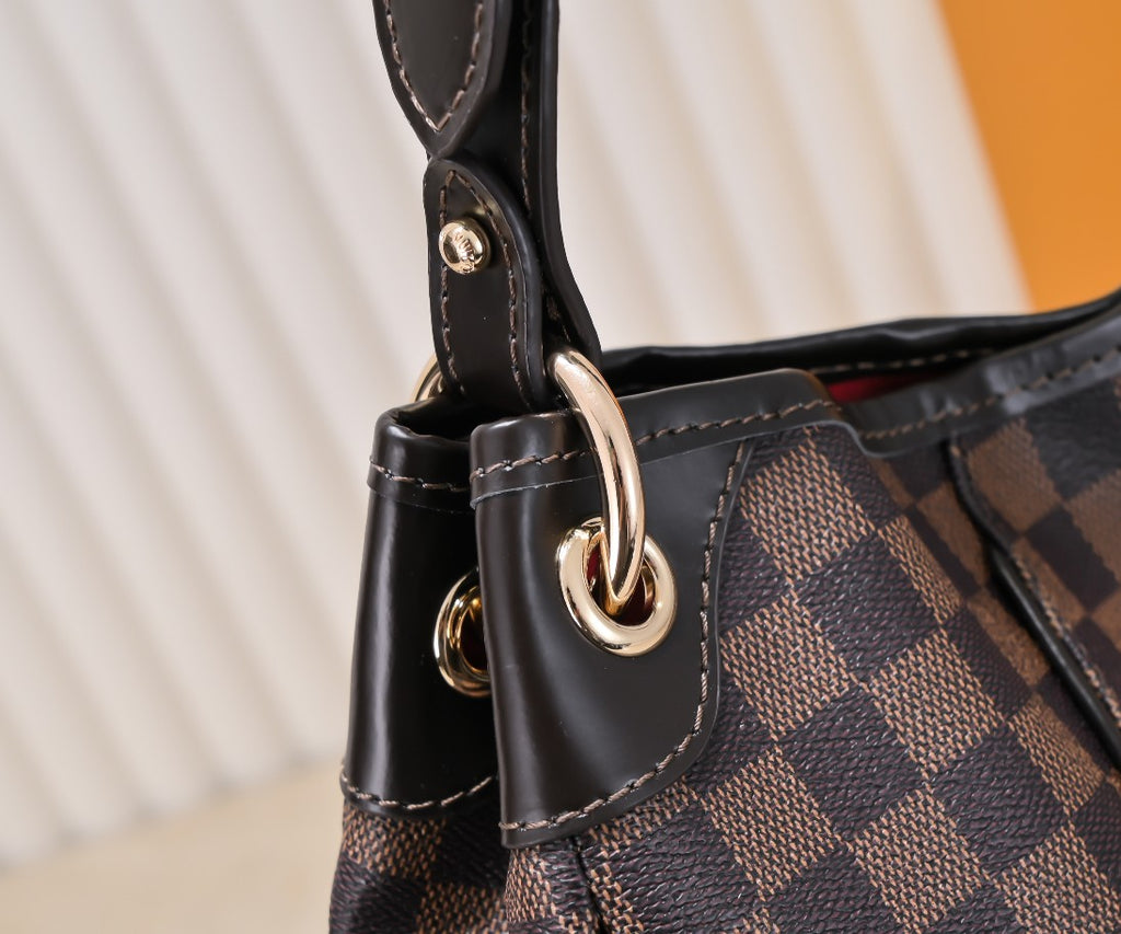 B1X43E63 Popular   leather bag 