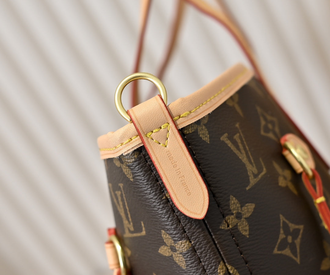 B1W25E77 Popular   leather bag