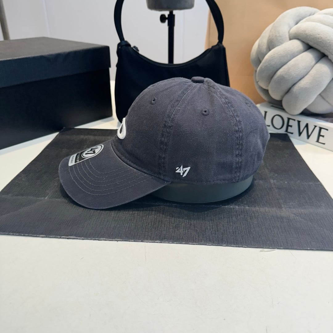 M1P45A579 Popular hats