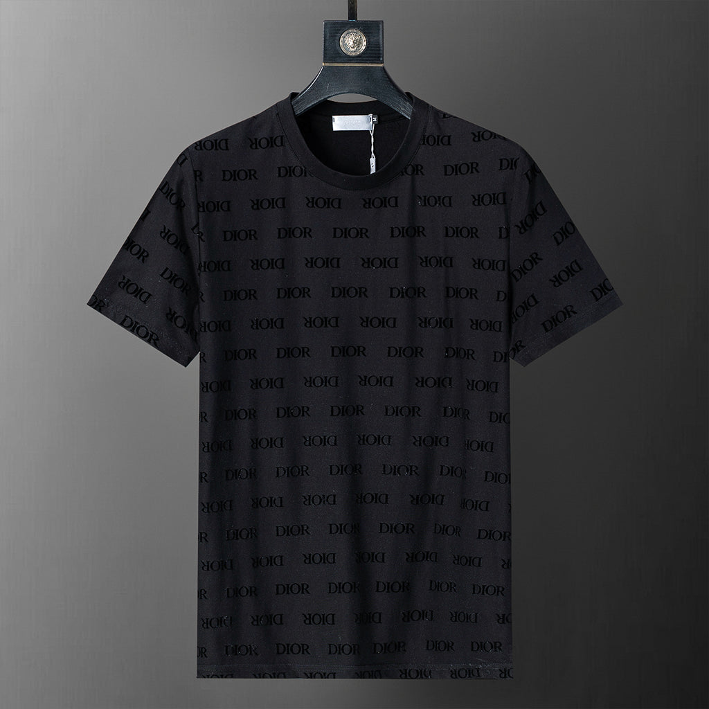 U1R35D118  Popular shirt and shorts set