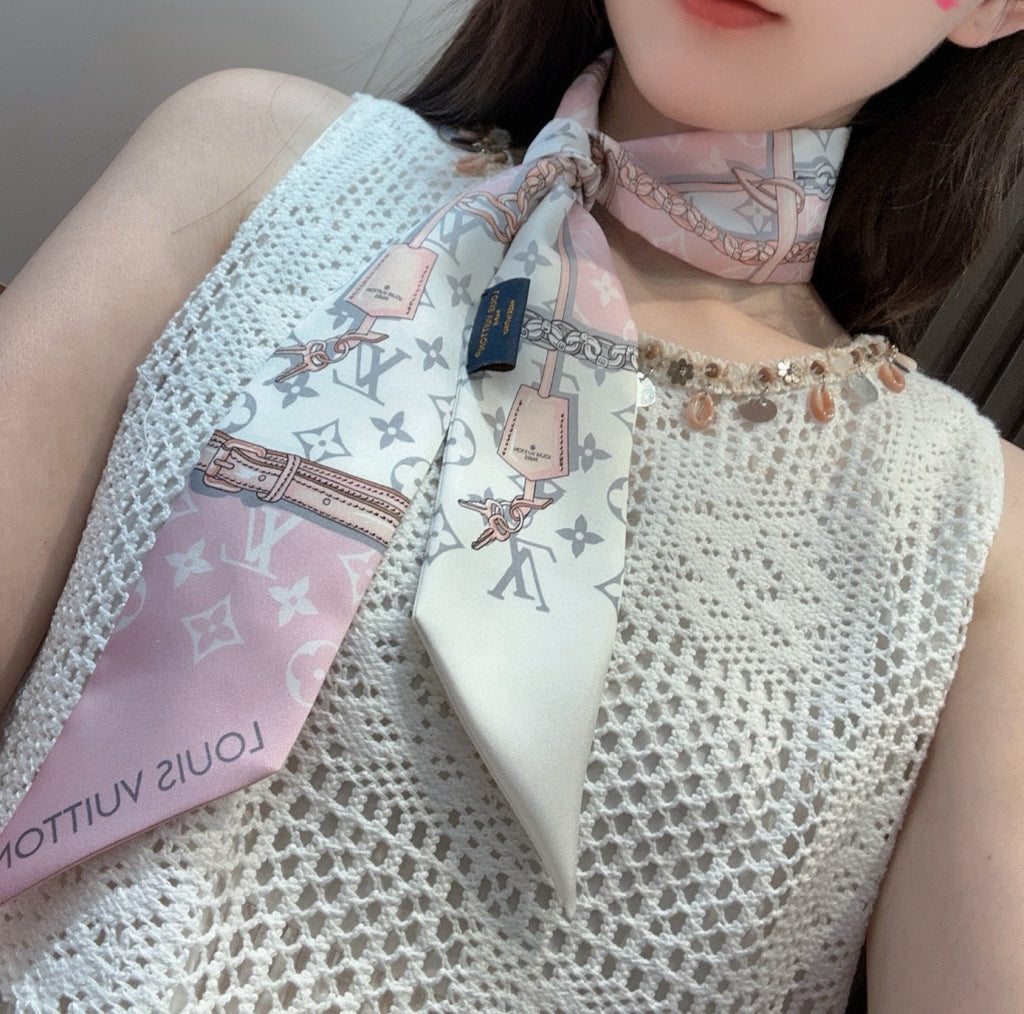 W1N46E12 Popular Silk Scarve
