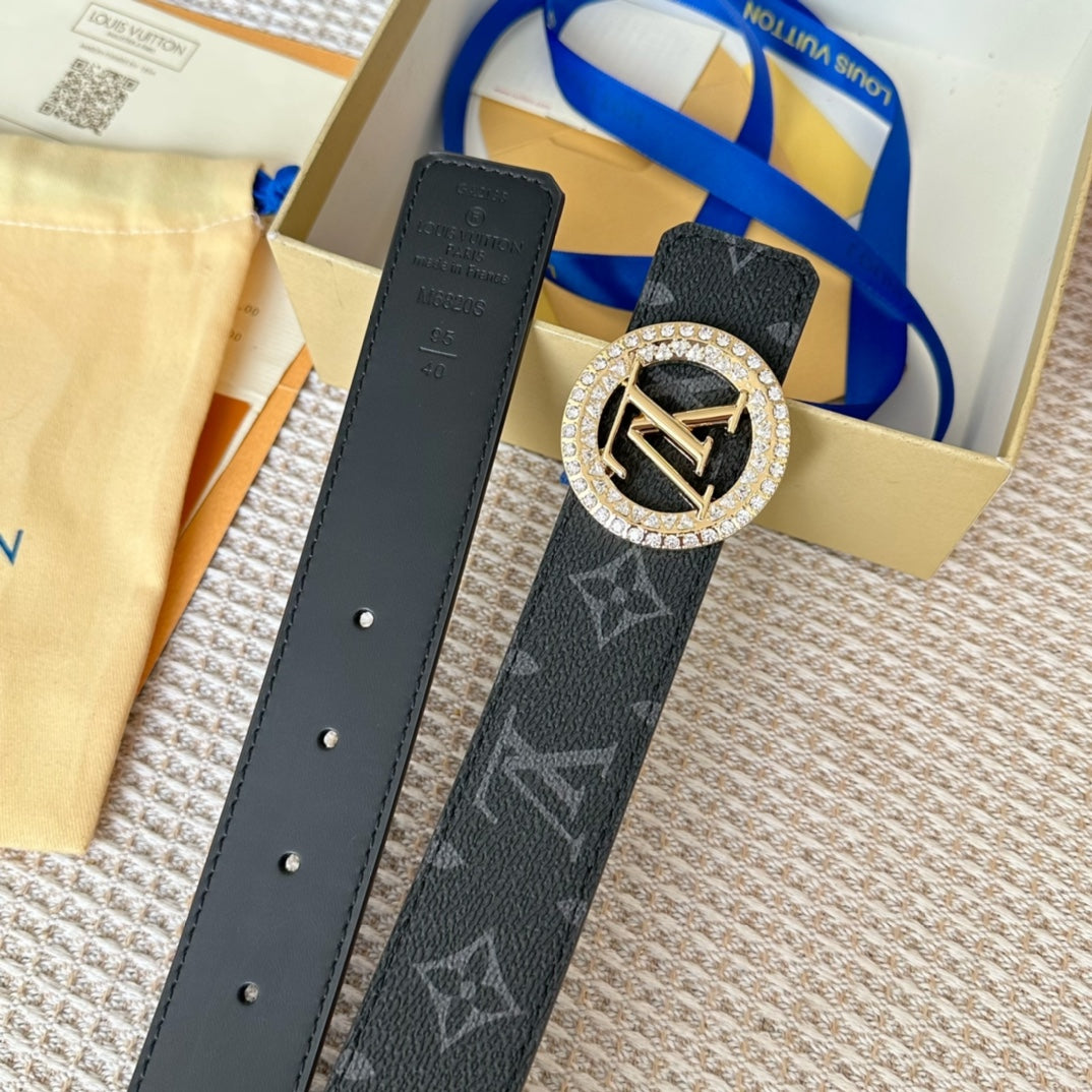 P1Q64E128 Popular  High quality belt With full package