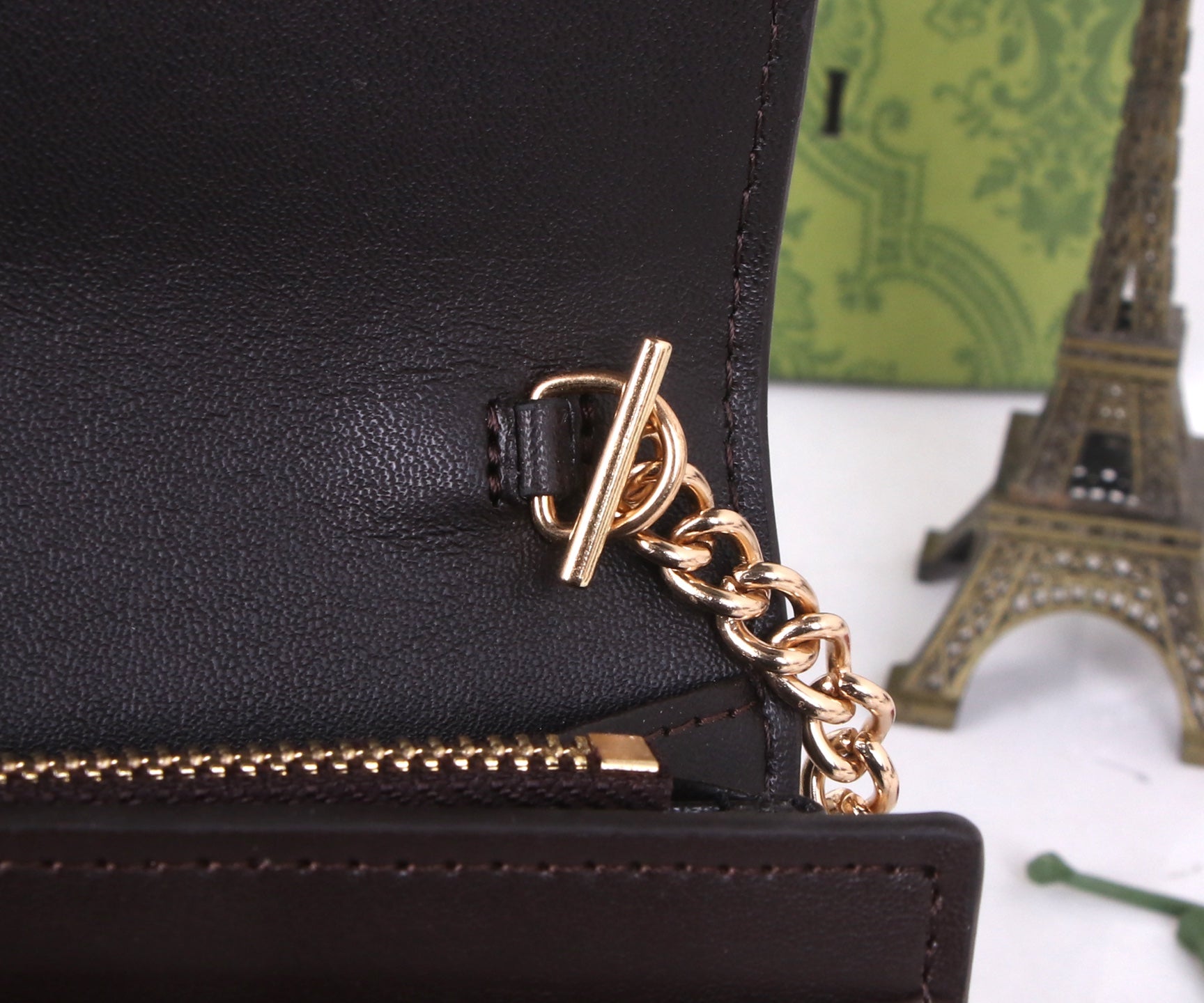 B1P36B111 Popular leather bag