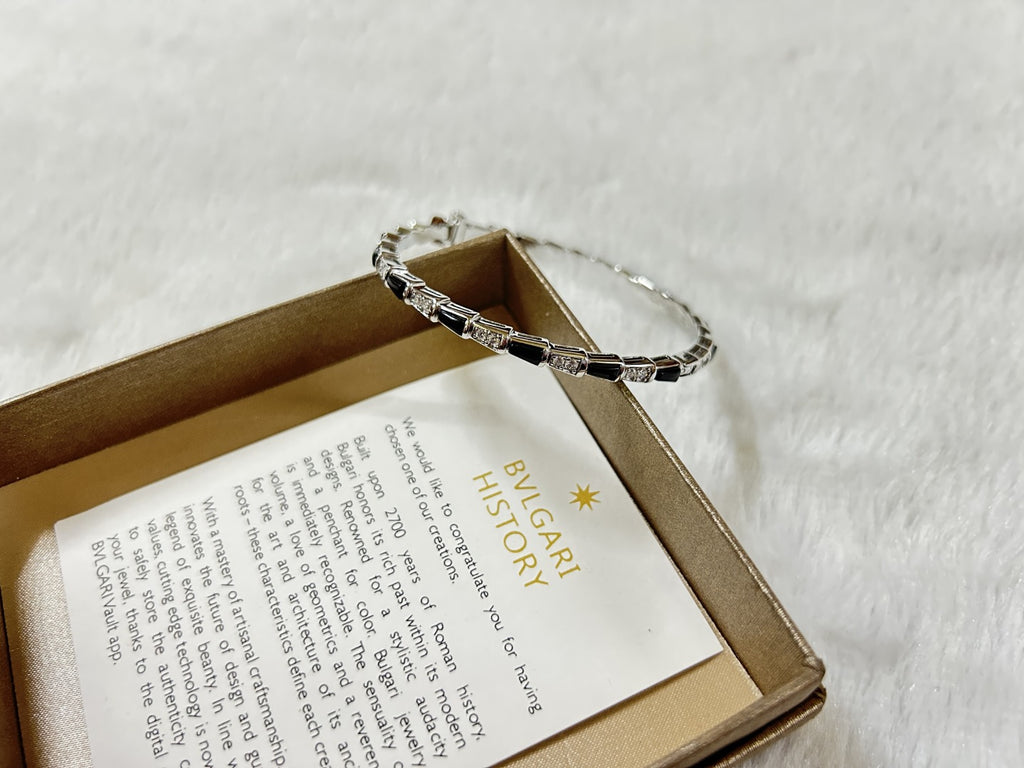 X1Q85S94K  Popular Bracelets
