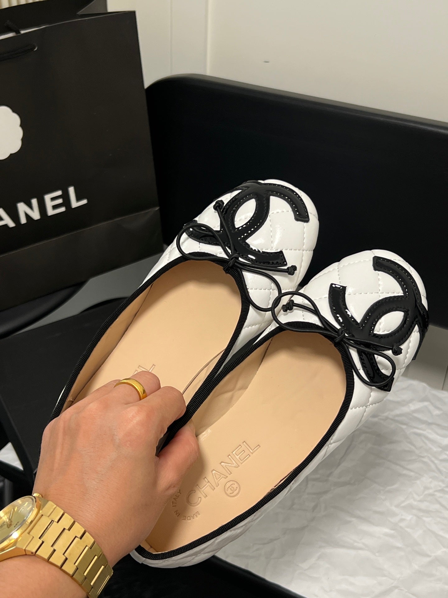 Z1Q105C364 Popular Shoes