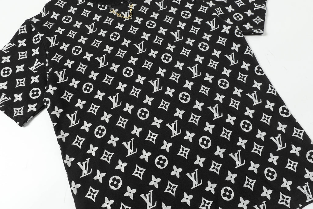 U1R45E152 Popular T-shirt