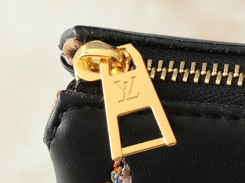 B1N55E16 Popular   leather bag