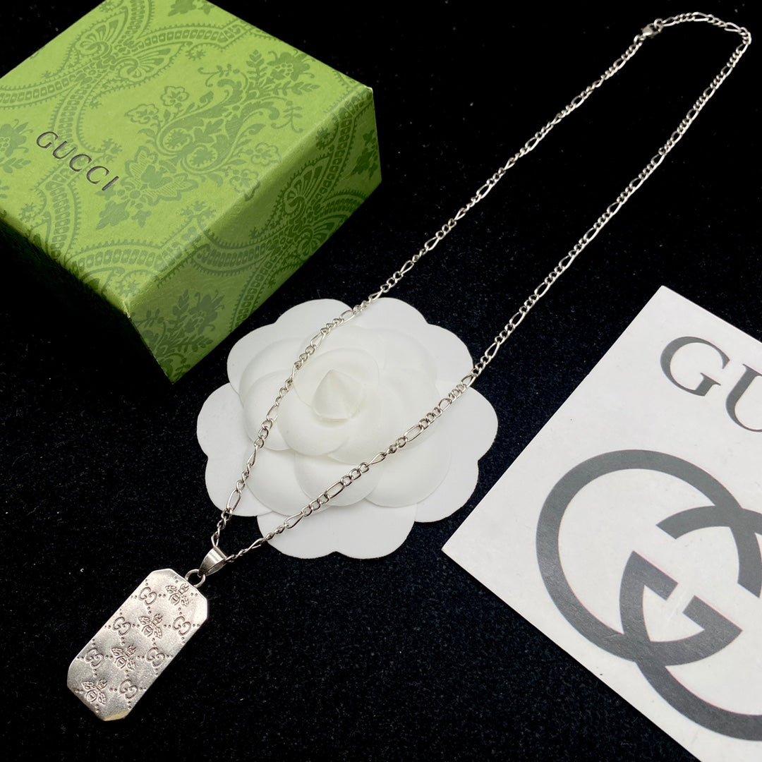 X1R75B46X Popular    Necklaces . Bracelets .