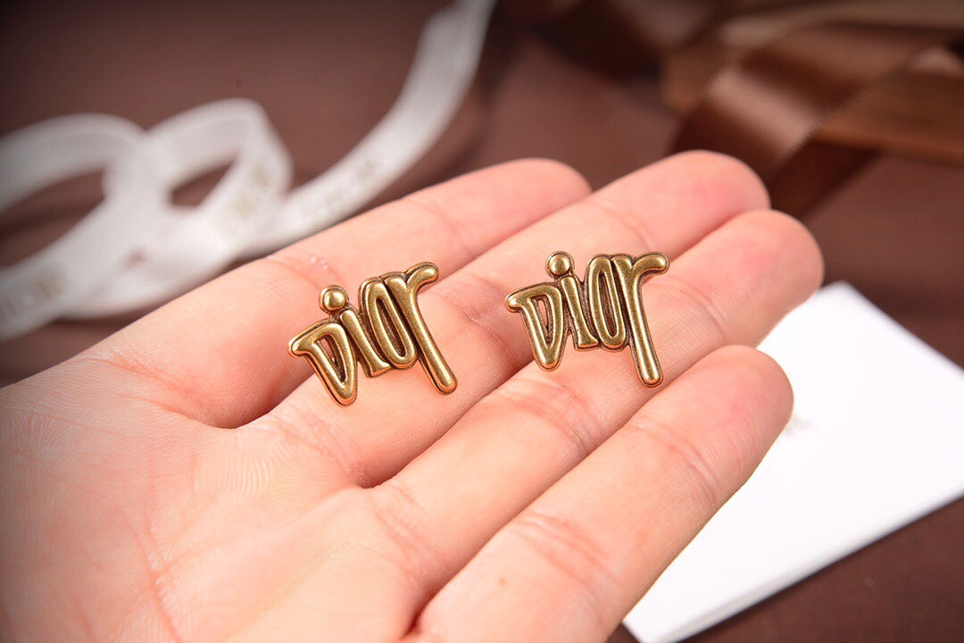 X1Y93D242E Popular   Earrings