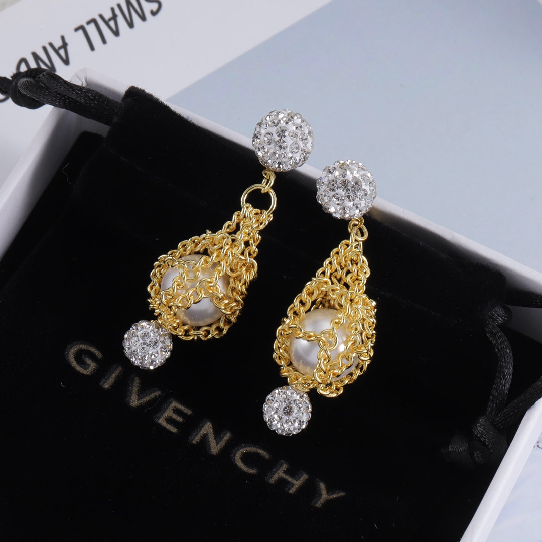 X1Z94GV1011E Popular Earrings