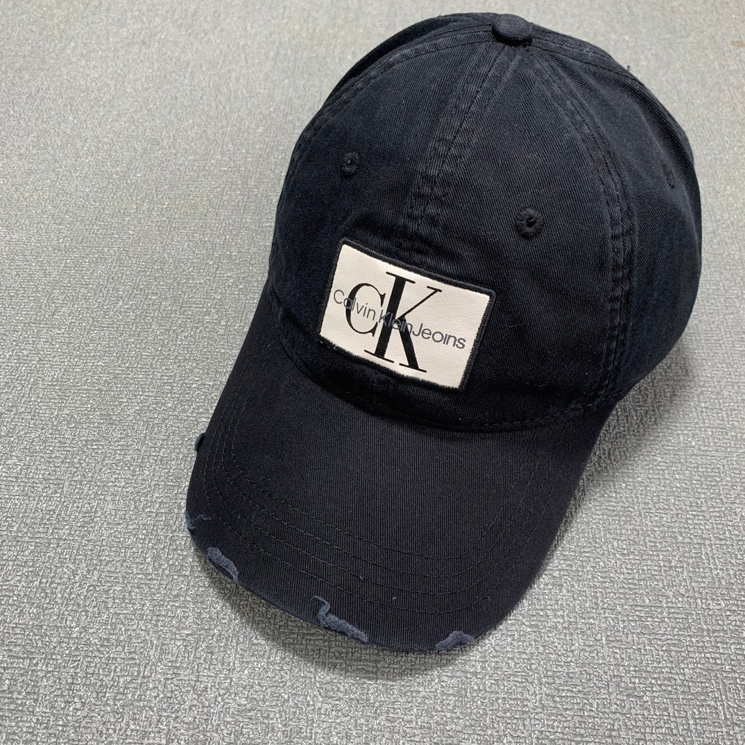 M1Z25A496 Popular hats