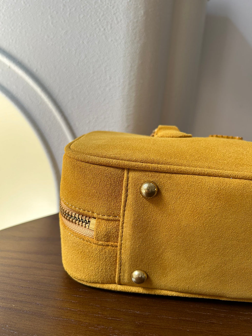 B1P46A148 Popular leather bags(27x12x9cm)