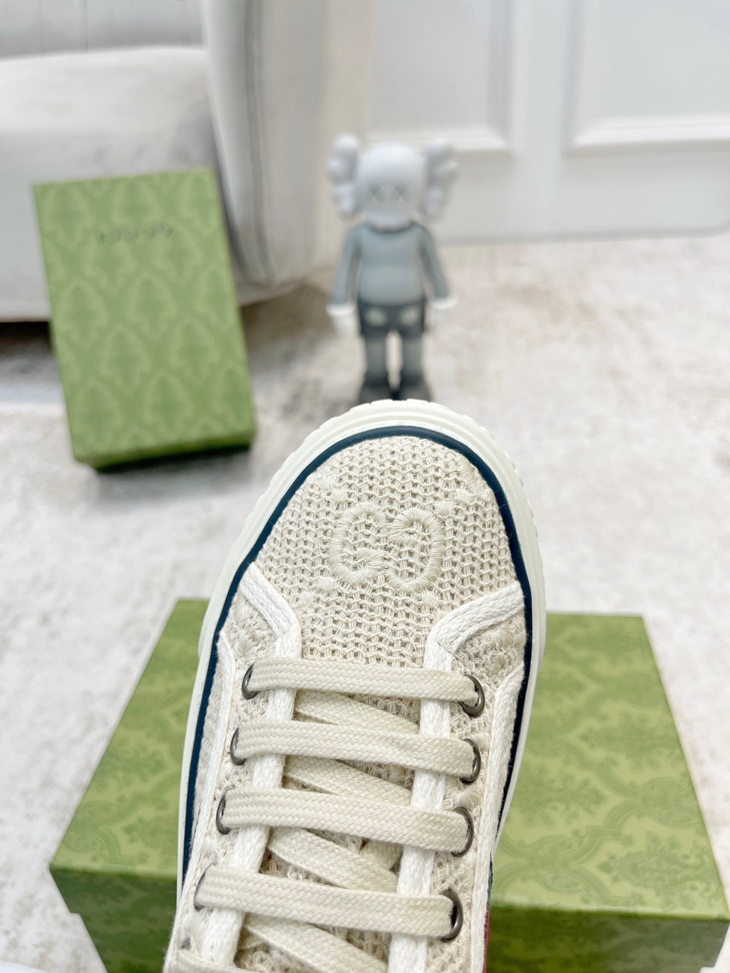 Z2Q105B204 Popular high-quality Shoes
