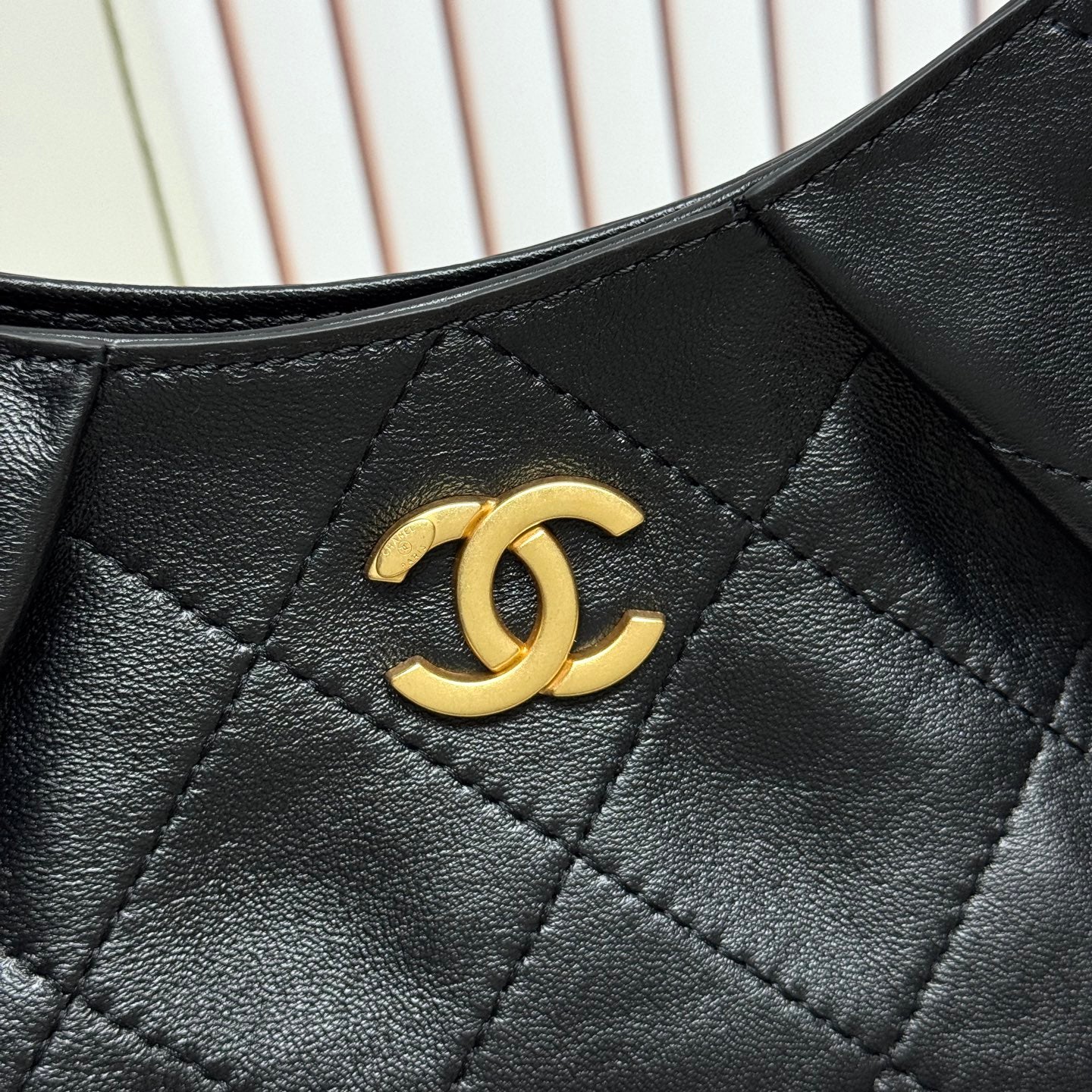 B1P46C7 Popular leather bag