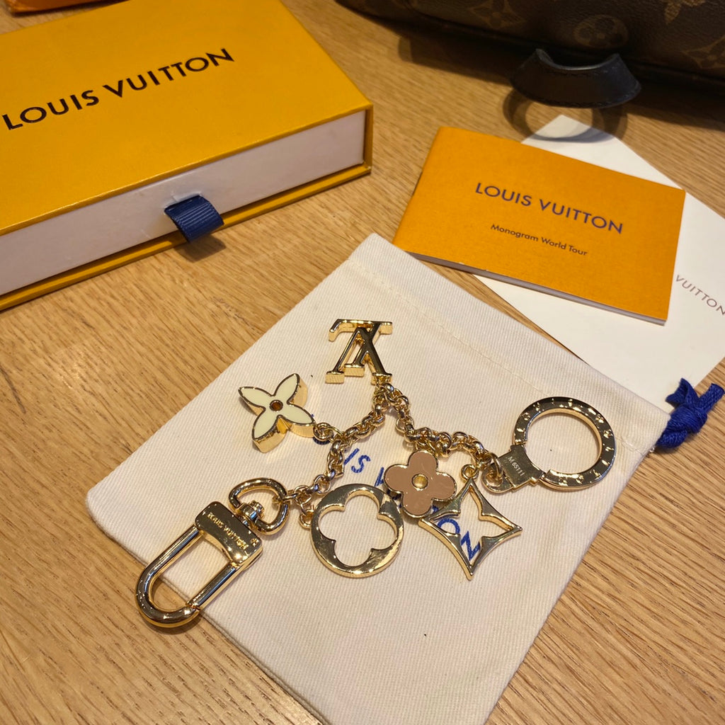 A1A91E17  Popular Keychains