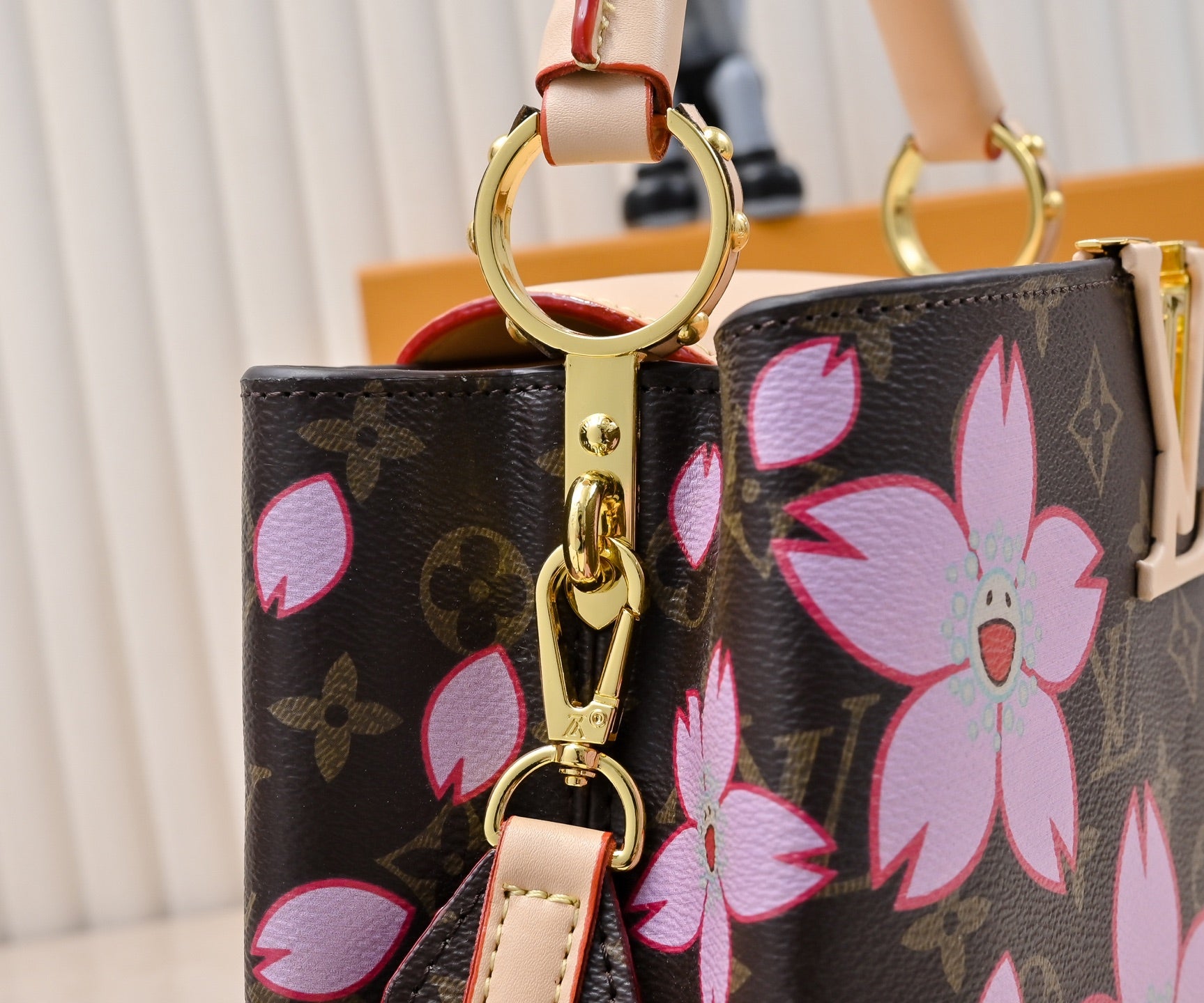 B1N55E42 Popular   leather bag